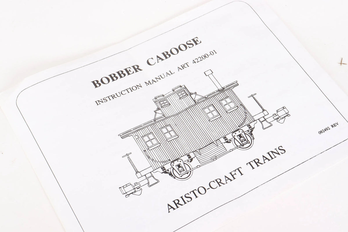 Pair of gauge 1 Aristocraft flat cars & caboose