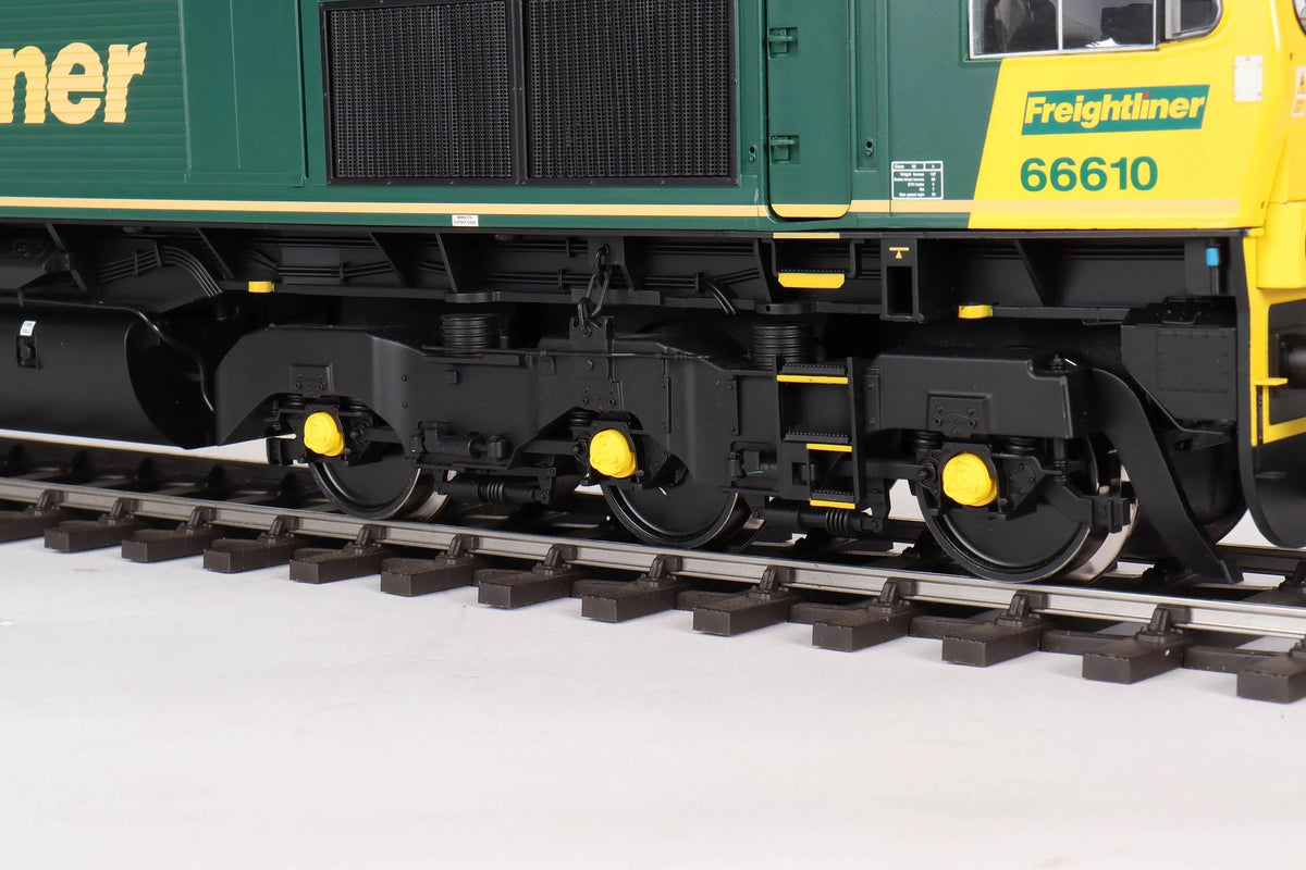 Gauge 1 Aristocraft EMD Class 66 diesel locomotive