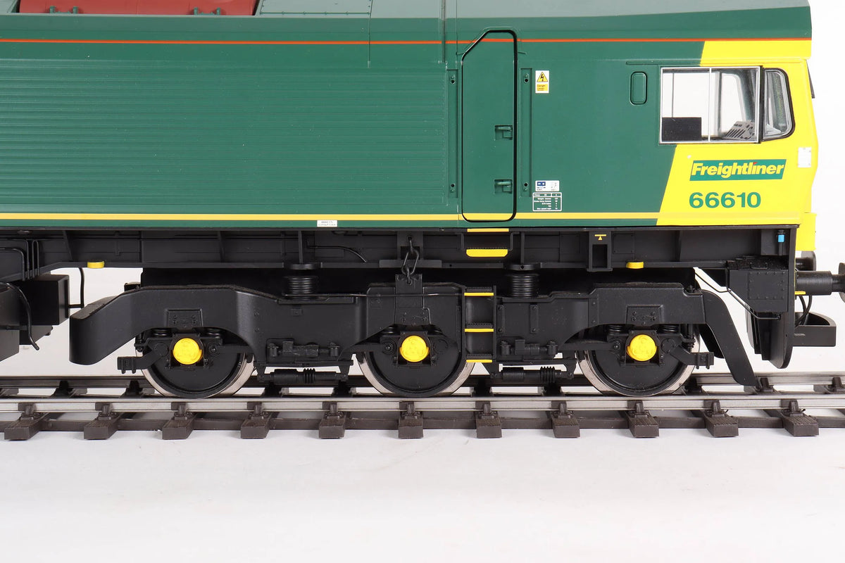 Gauge 1 Aristocraft EMD Class 66 diesel locomotive