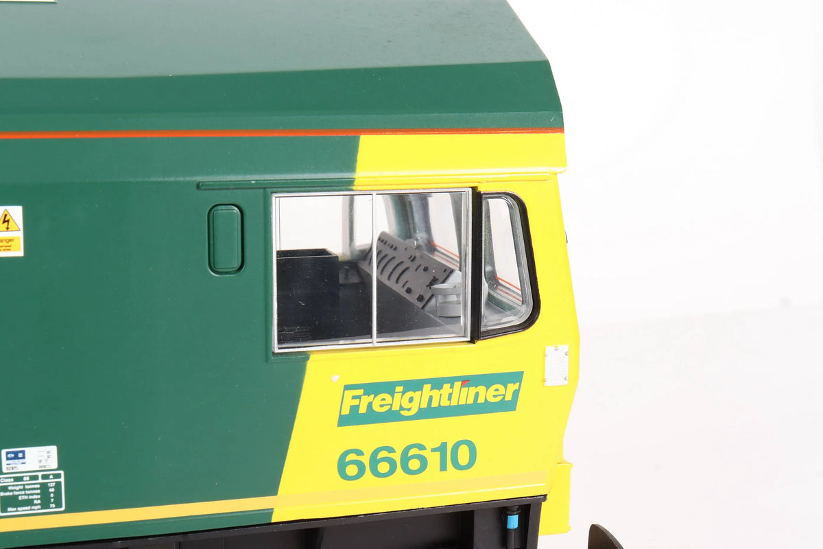 Gauge 1 Aristocraft EMD Class 66 diesel locomotive