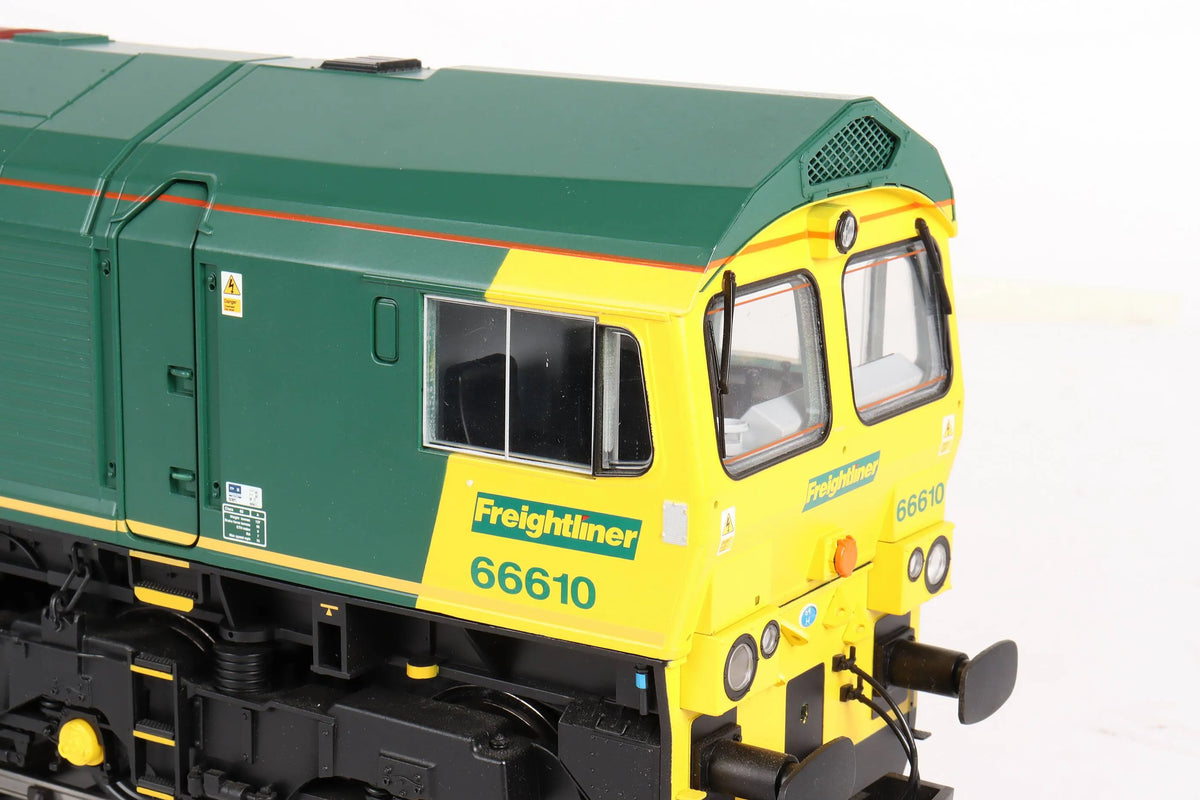 Gauge 1 Aristocraft EMD Class 66 diesel locomotive