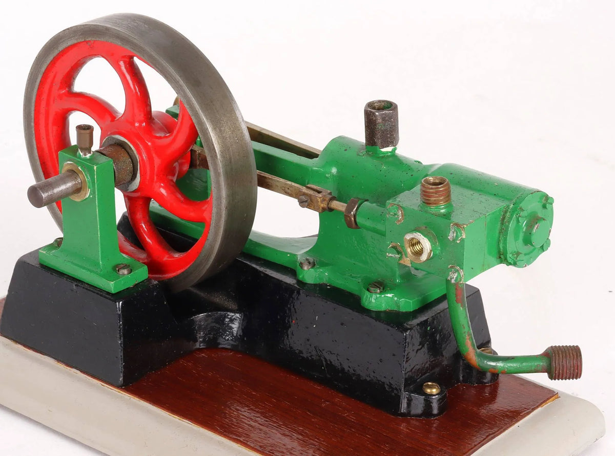 Small horizontal mill engine