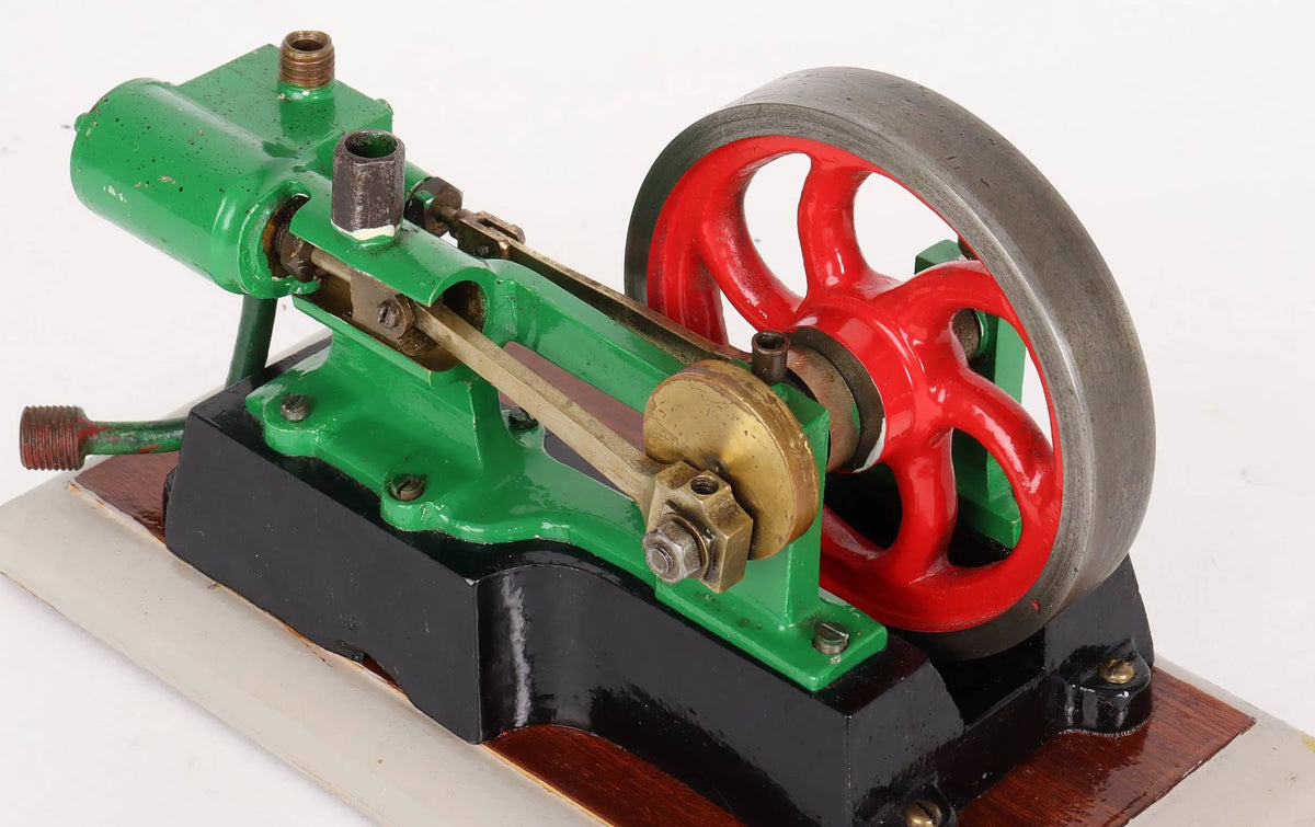 Small horizontal mill engine