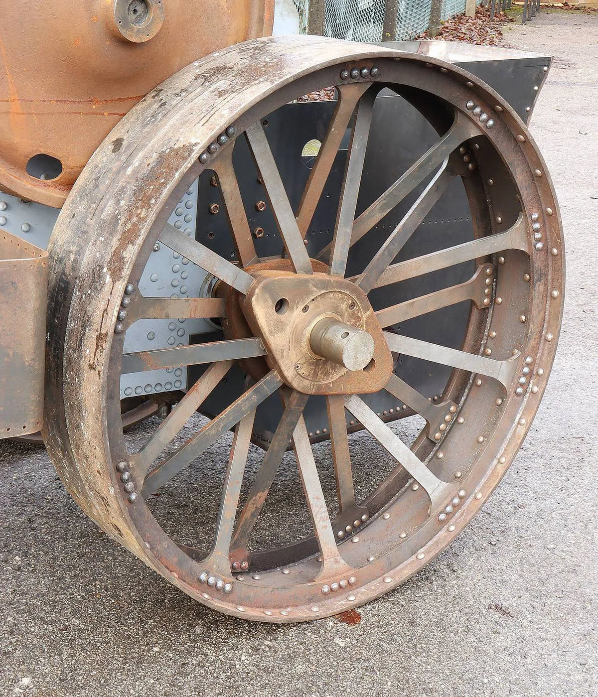 6 inch scale Fowler B6 DCC crane engine