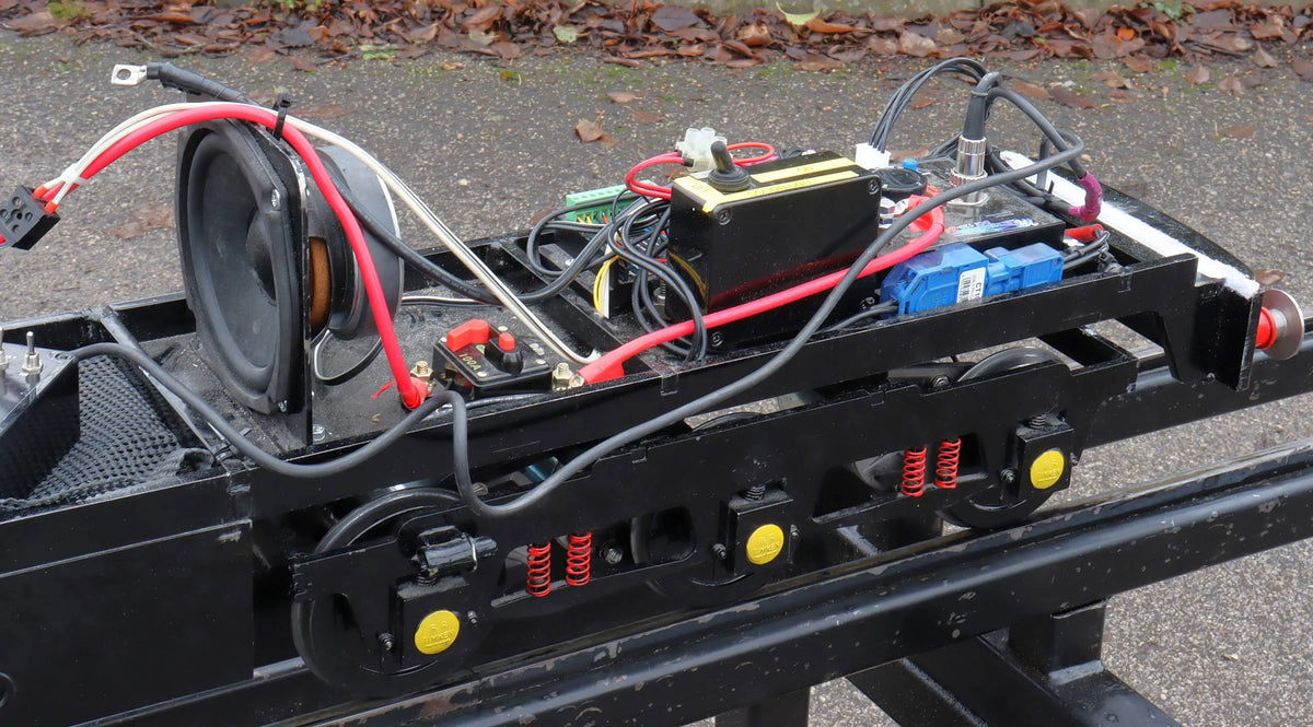 5 inch gauge Class 37 battery electric