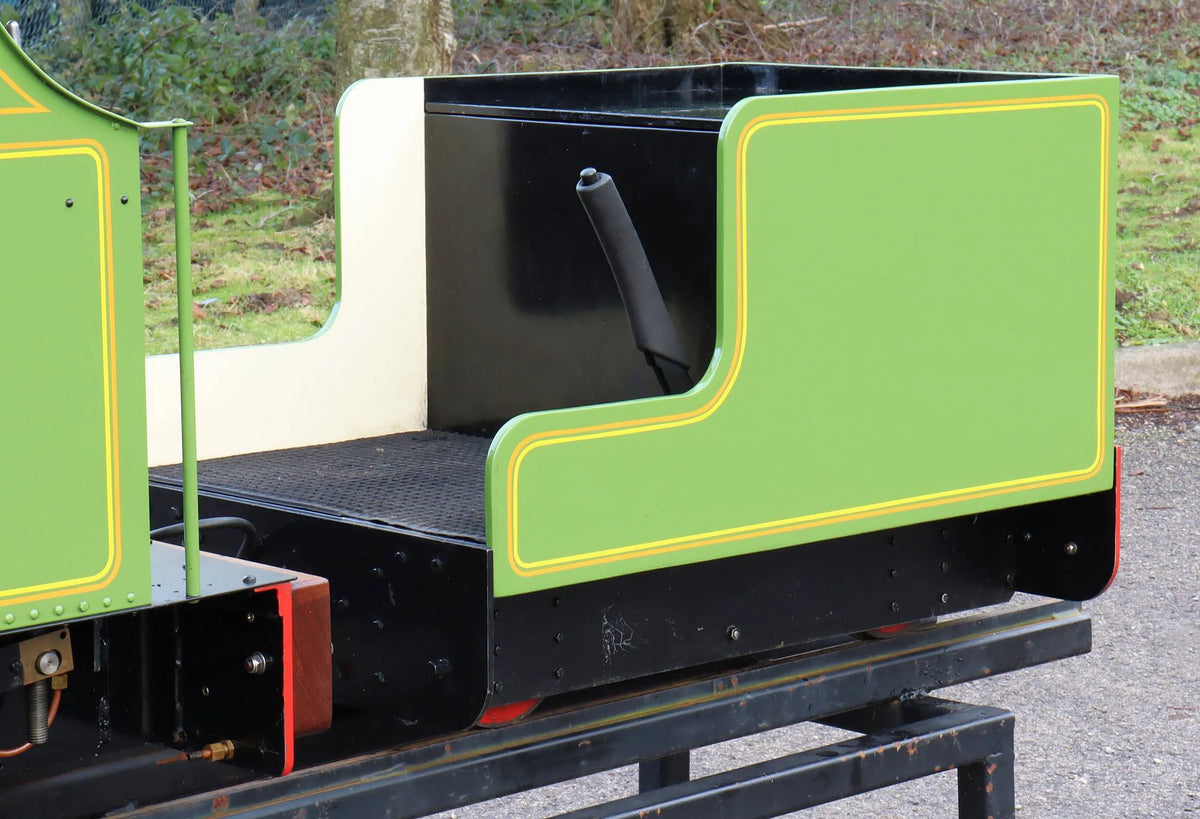 7 1/4 inch narrow gauge Bagnall 0-4-0ST