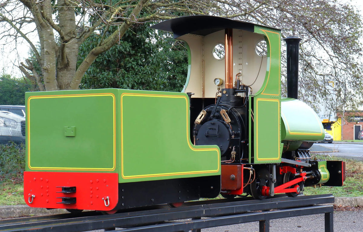 7 1/4 inch narrow gauge Bagnall 0-4-0ST