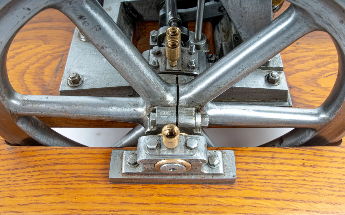 Model early diesel engine