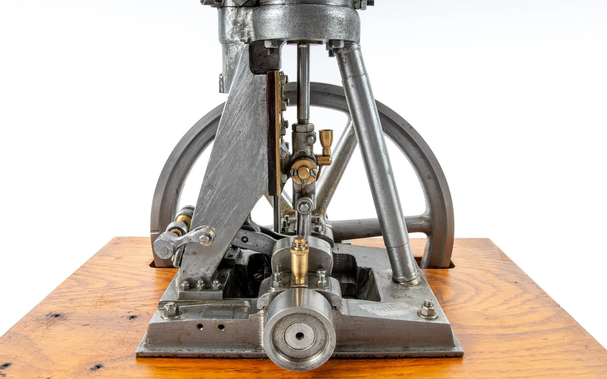 Model early diesel engine