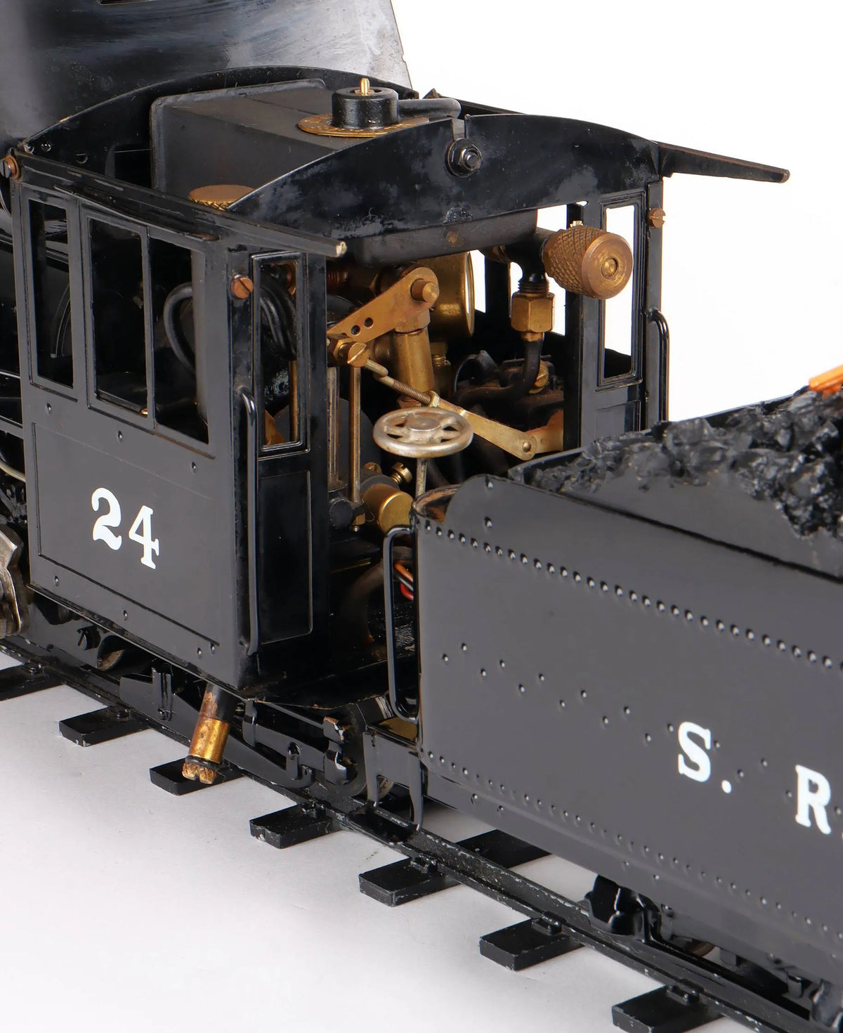 32/45mm gauge Roundhouse SR&RL No.24