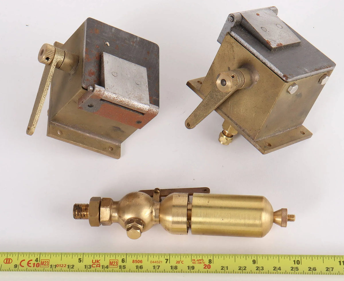 Pair new lubricators and whistle