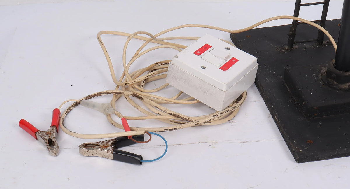 Three aspect colour light signal