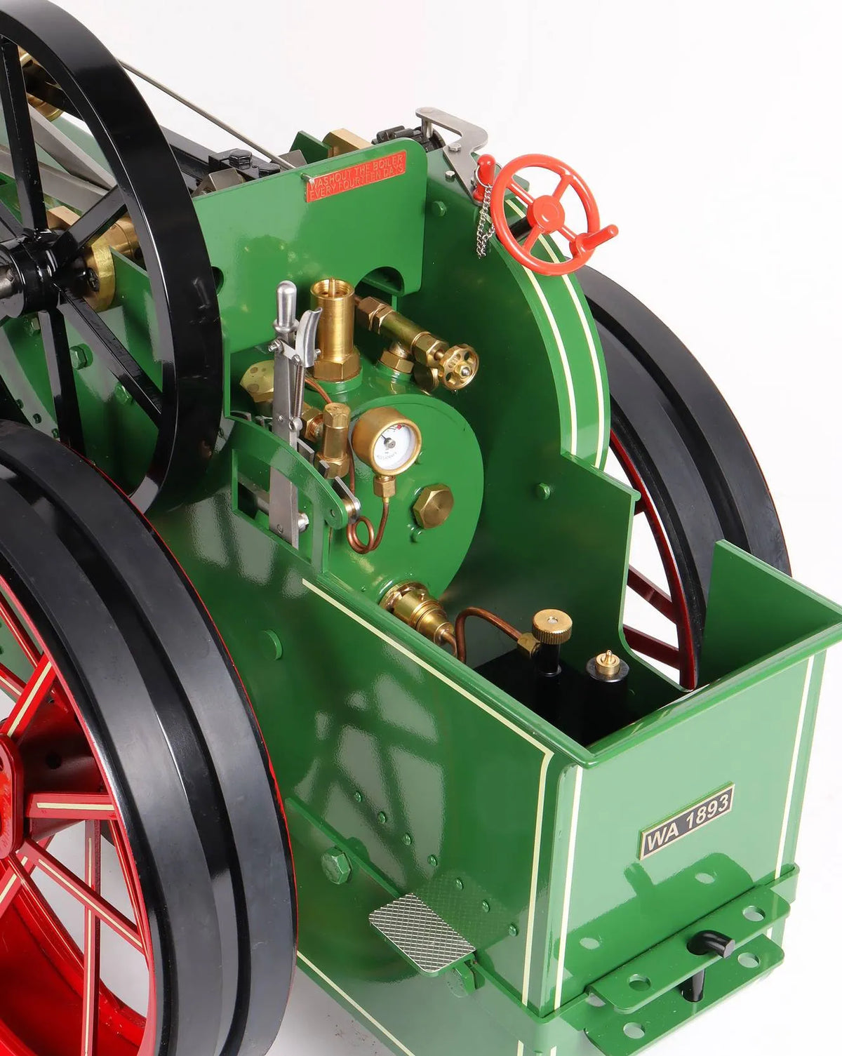 1 1/2 inch scale Allchin agricultural engine
