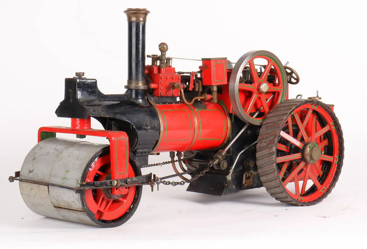1 inch scale "Minnie" convertible steam roller