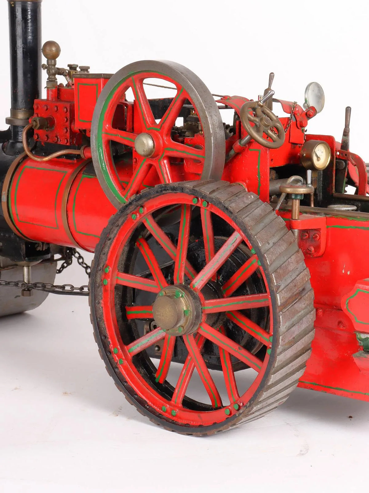 1 inch scale "Minnie" convertible steam roller