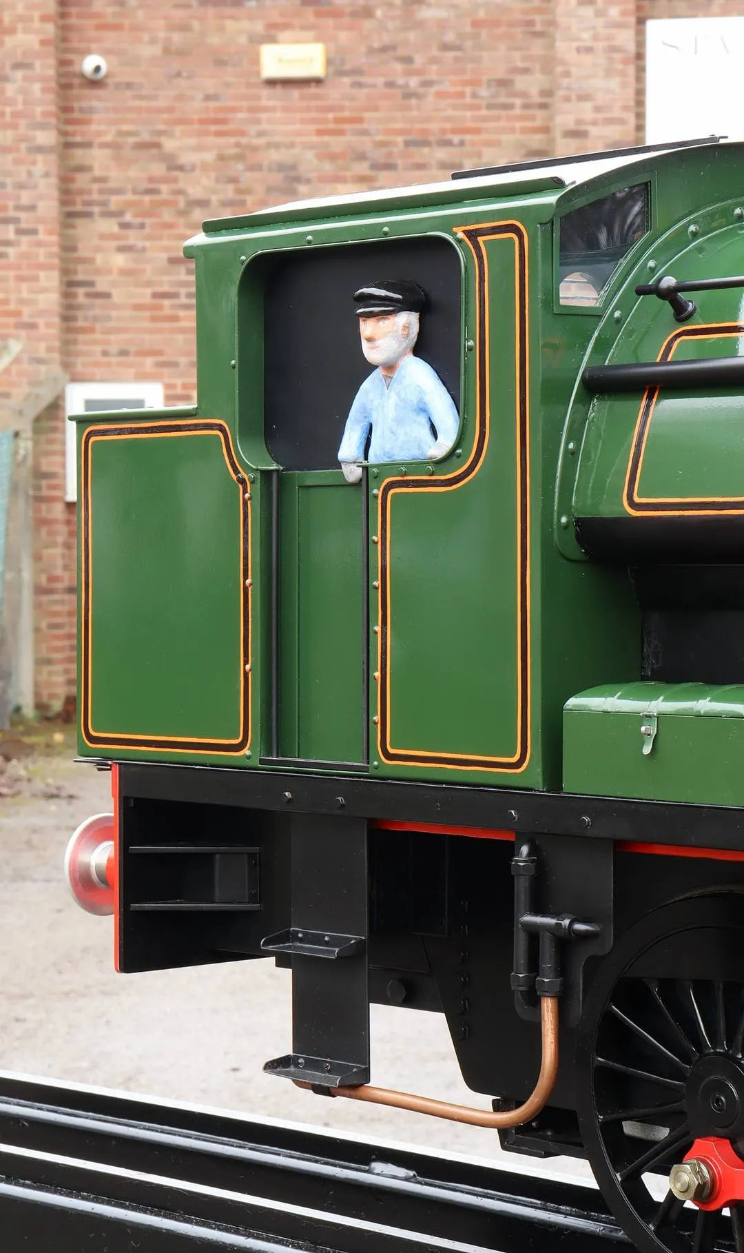 5 inch gauge steam outline Hunslet Austerity 0-6-0T