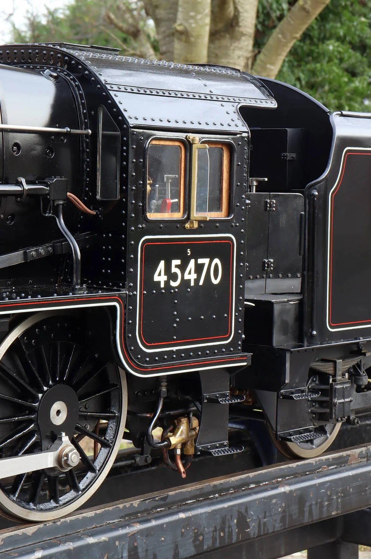 5 inch gauge LMS Black 5