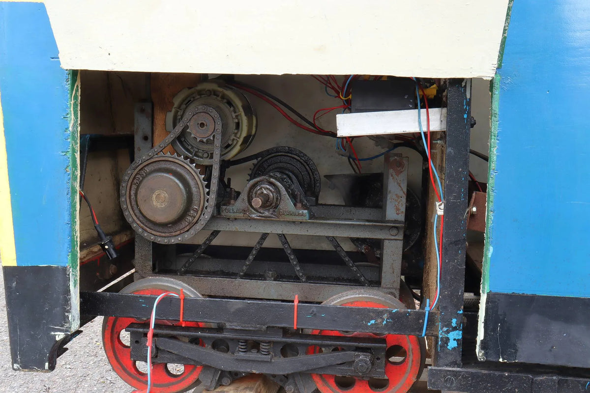 7 1/4 inch gauge ride-in battery electric
