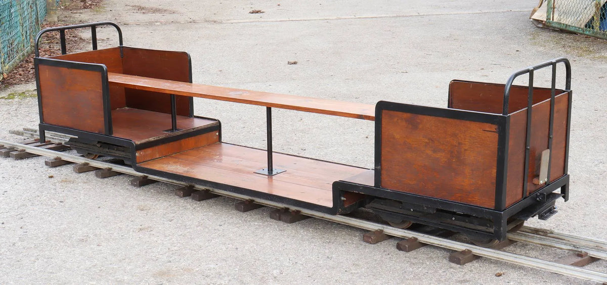 7 1/4 inch gauge air braked bogie coach