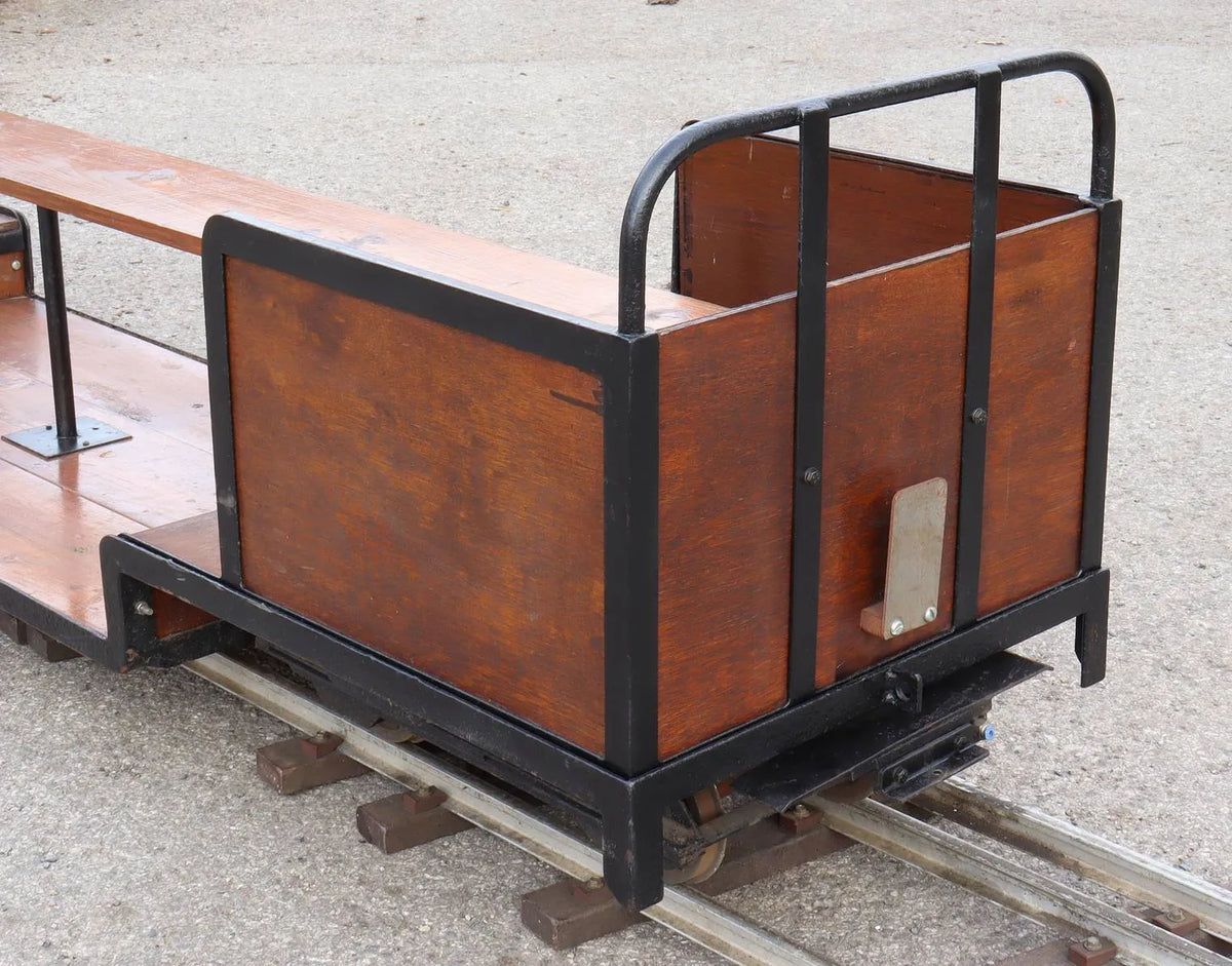 7 1/4 inch gauge air braked bogie coach