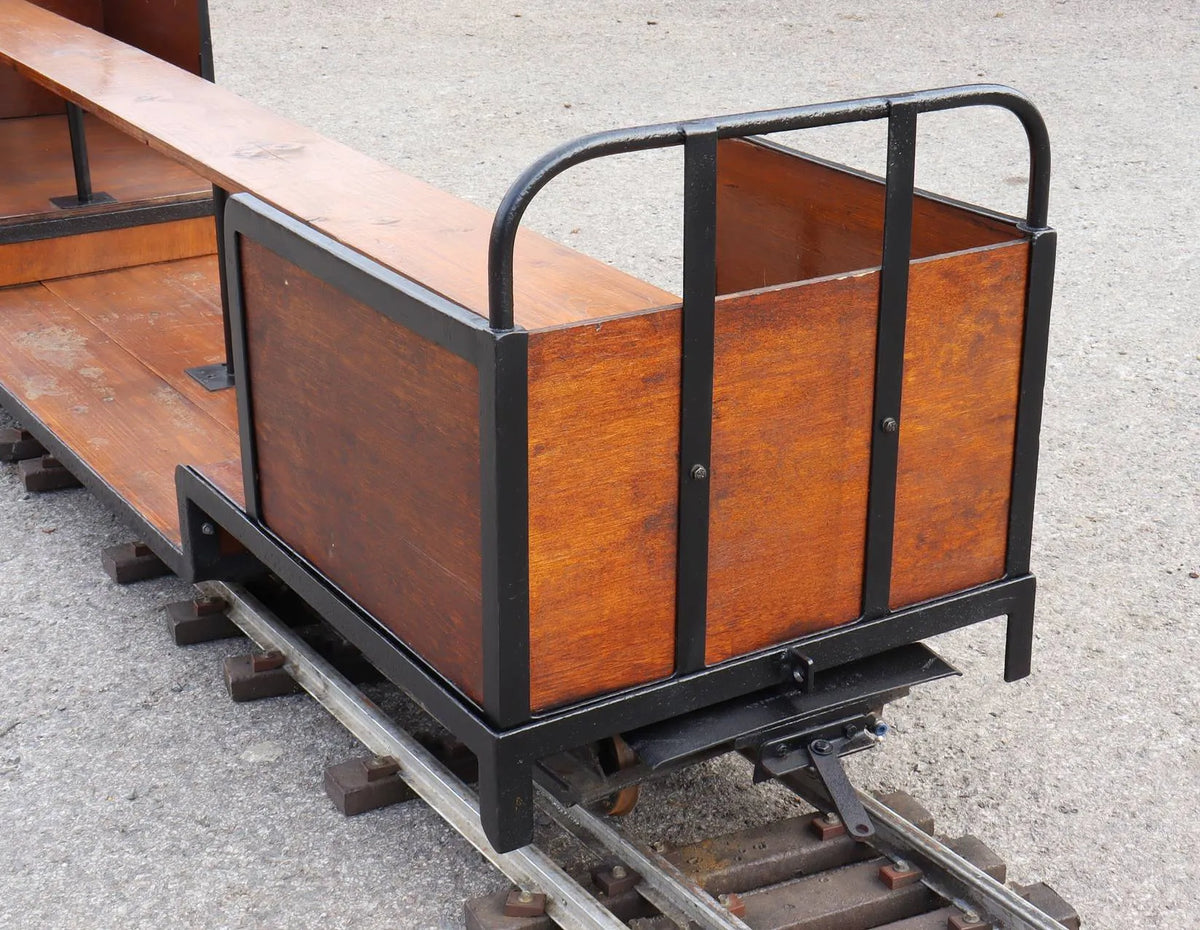 7 1/4 inch gauge air braked bogie coach