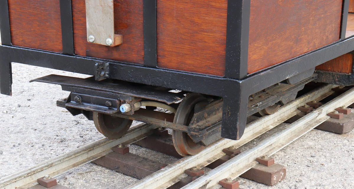 7 1/4 inch gauge air braked bogie coach