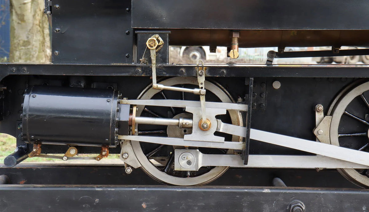7 1/4 inch gauge "Holmside" 0-6-0T