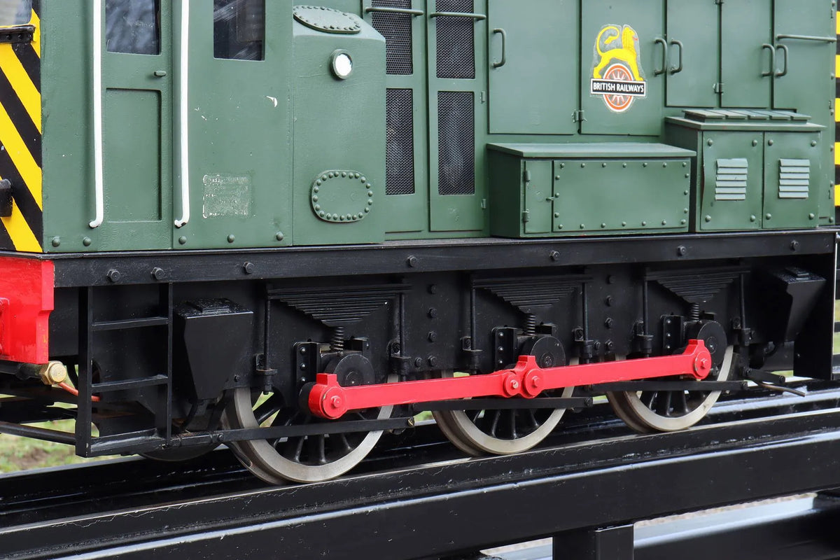 5 inch gauge Class 08 shunter