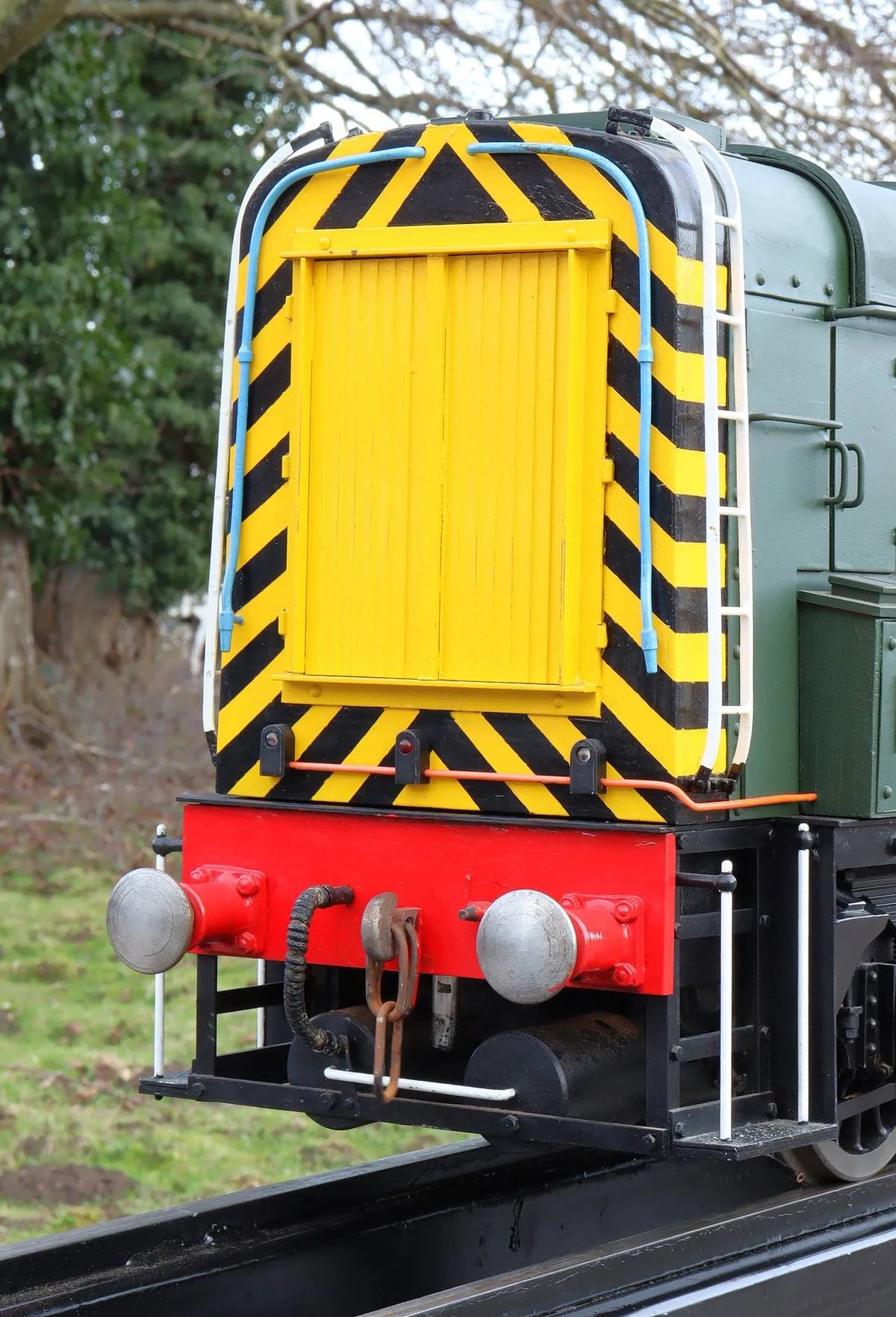 5 inch gauge Class 08 shunter