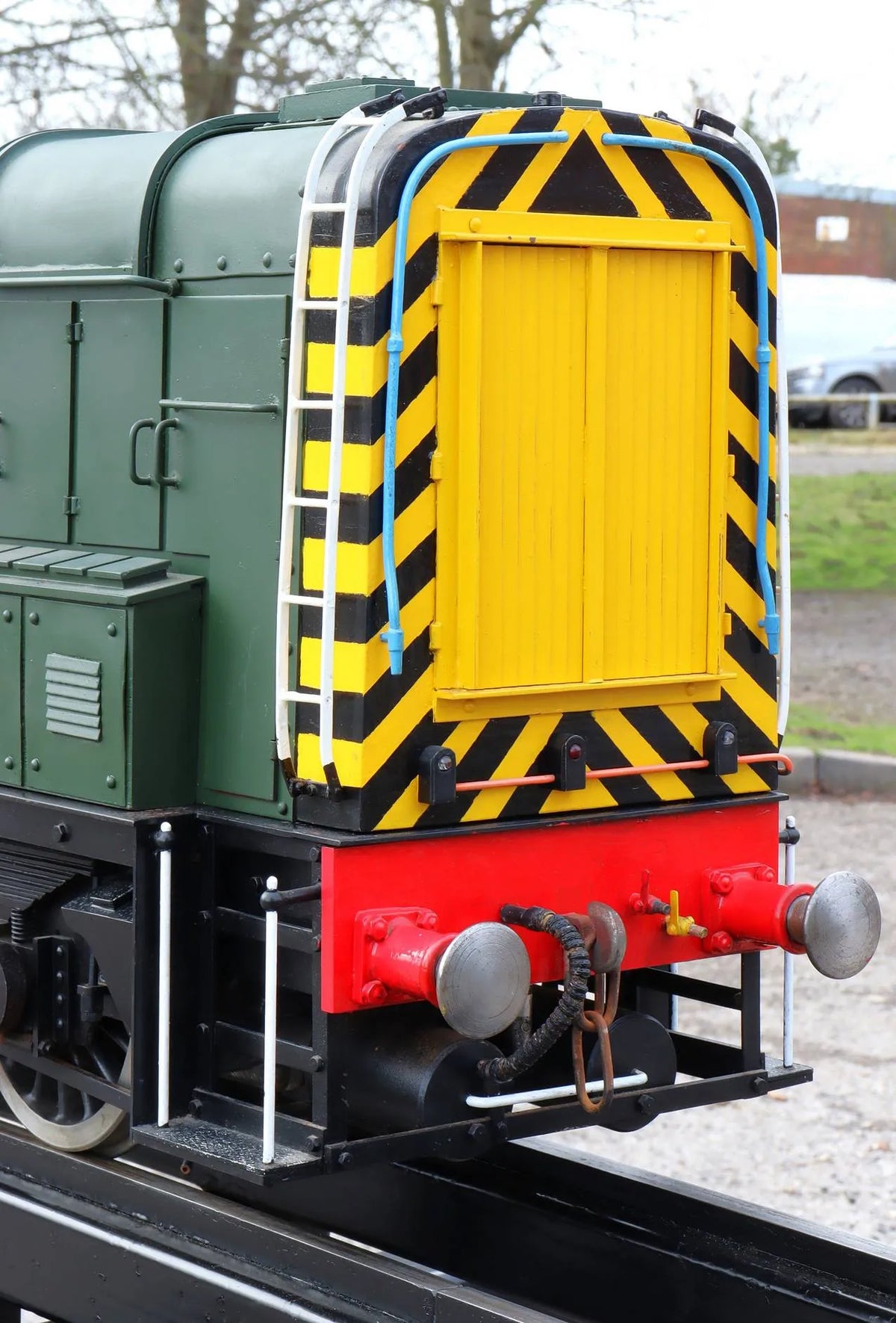 5 inch gauge Class 08 shunter