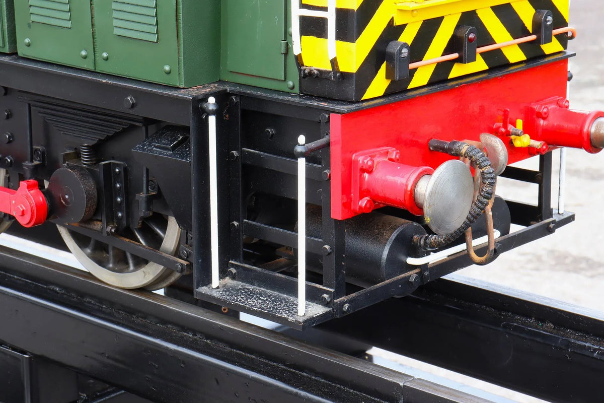 5 inch gauge Class 08 shunter