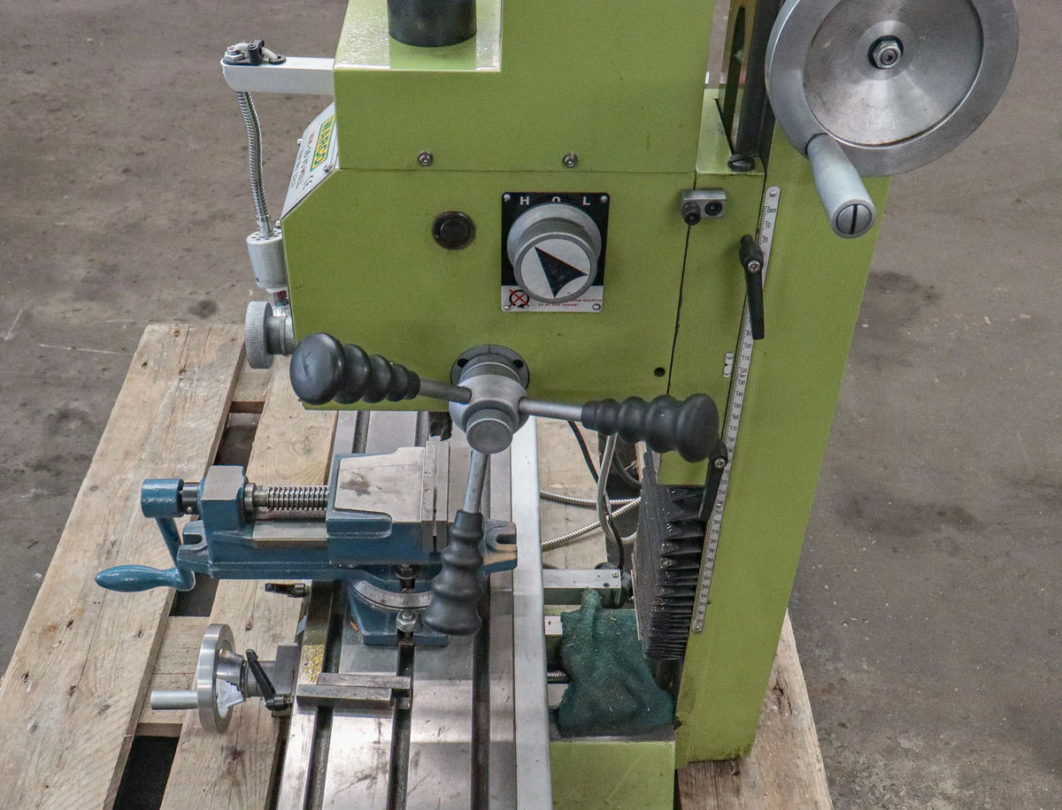 Warco WM16 mill with DRO