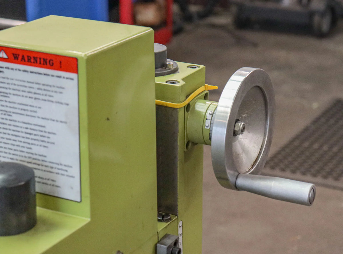 Warco WM16 mill with DRO