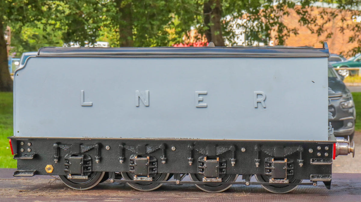3 1/2 inch gauge LNER Pacific "Hielan Lassie"