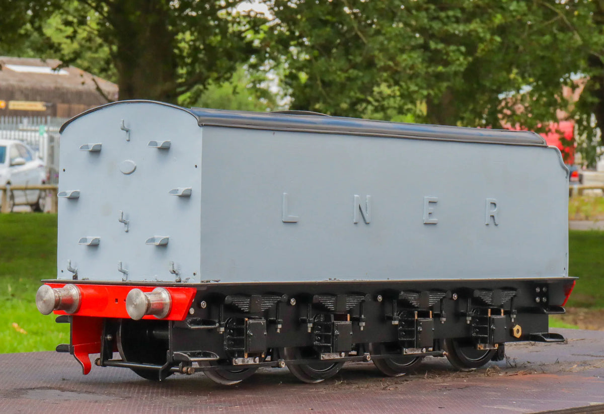 3 1/2 inch gauge LNER Pacific "Hielan Lassie"
