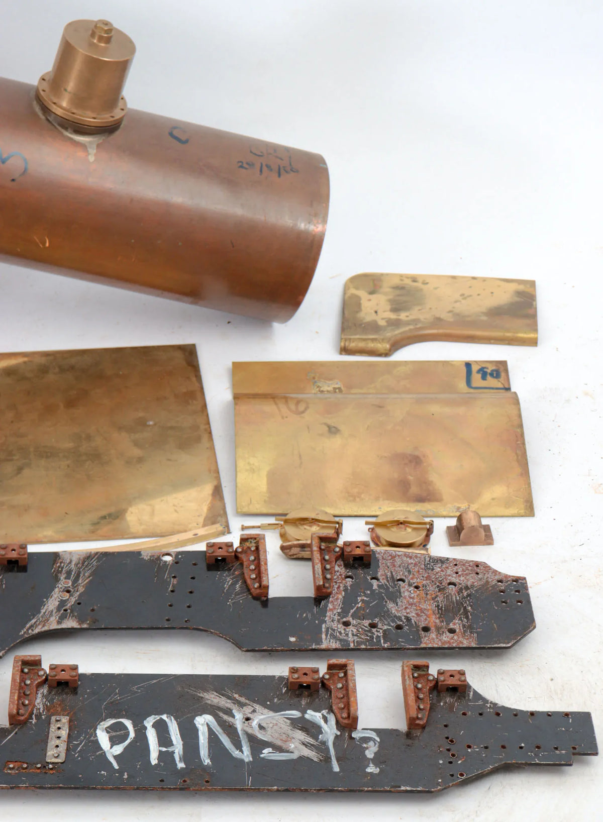 5 inch gauge GWR 0-6-0PT "Pansy" parts, castings & boiler