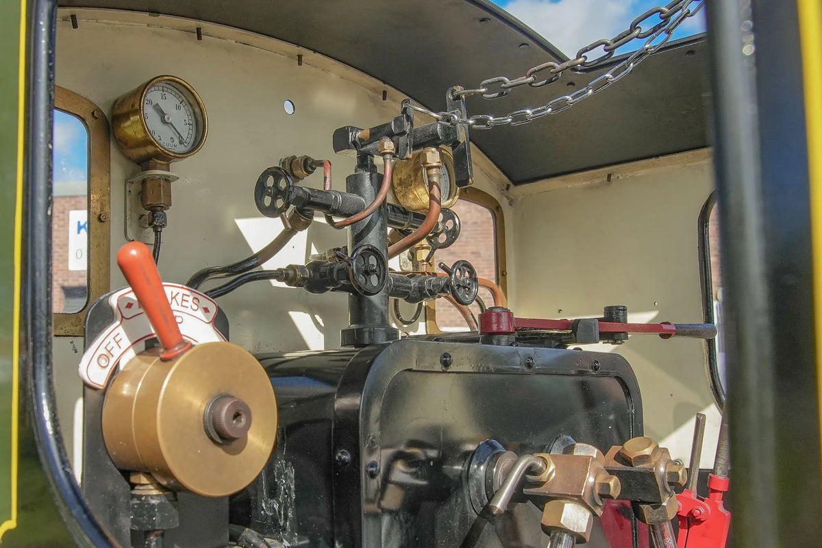 7 1/4 inch narrow gauge 0-4-2T "Tom Rolt"