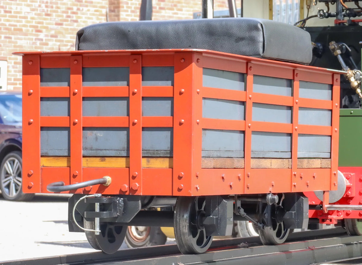 7 1/4 inch narrow gauge 0-4-2T "Tom Rolt"
