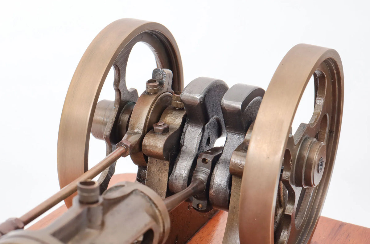 Horizontal mill engine