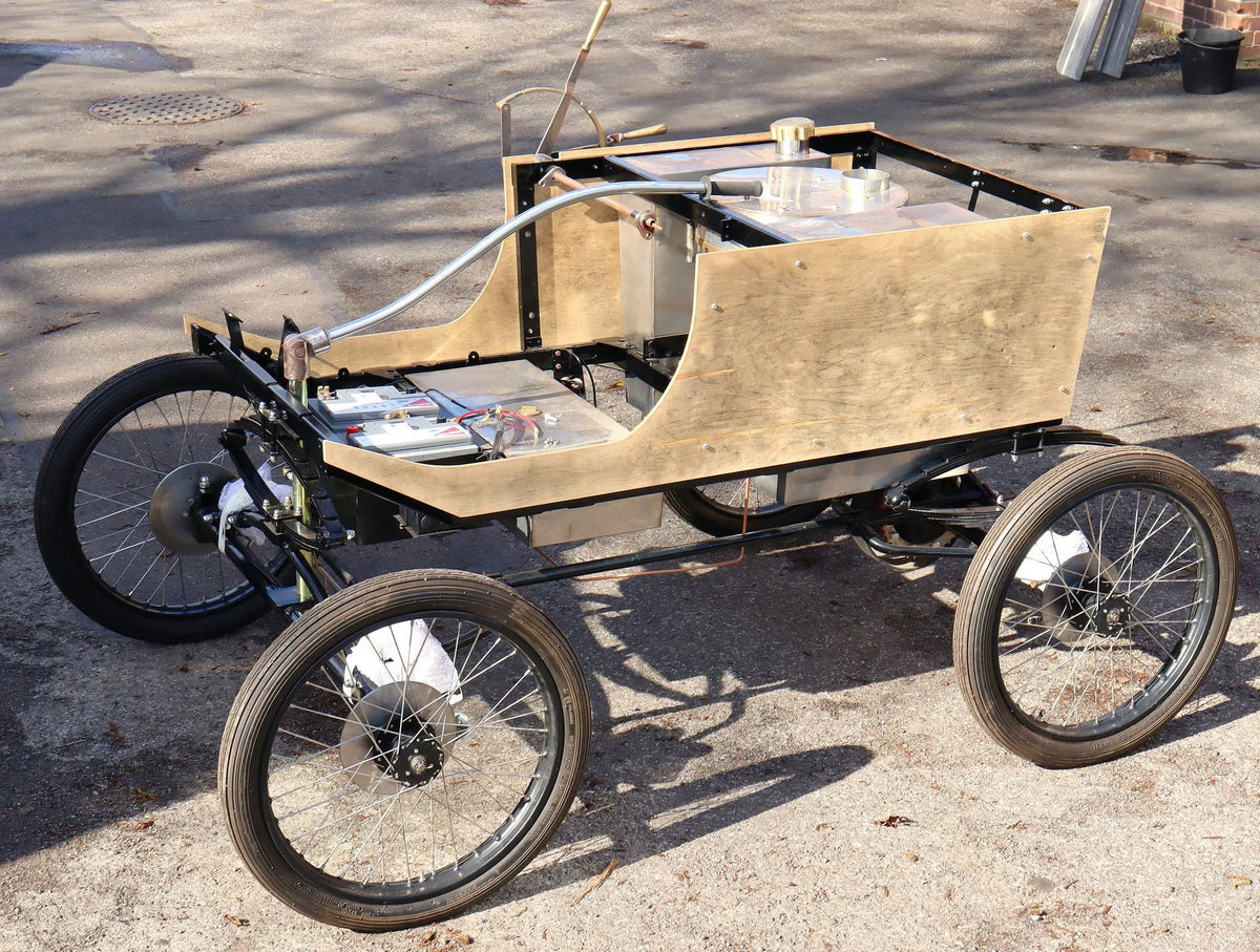 Steam Traction World Series 2 "Lykamobile" steam car