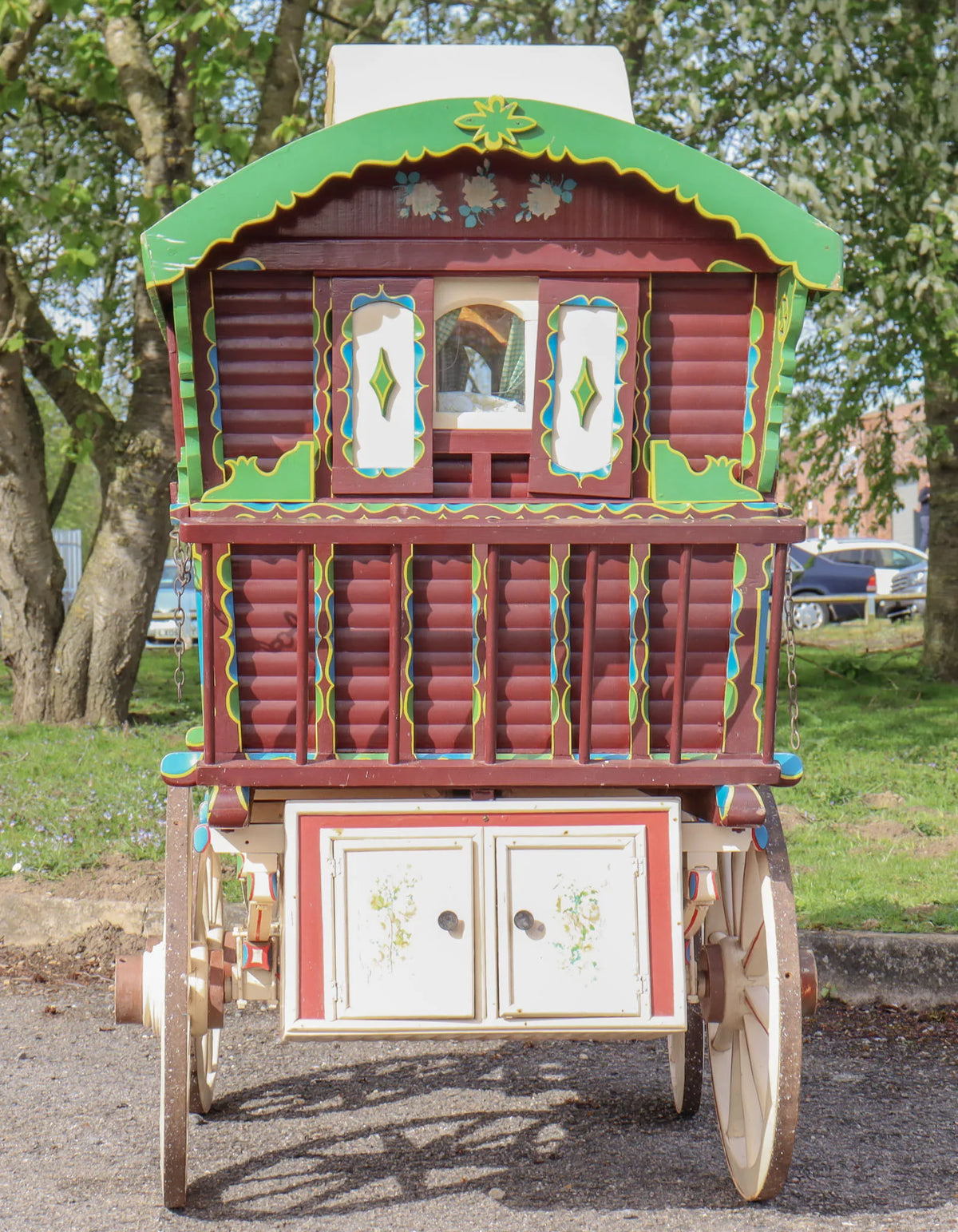 Travellers' caravan