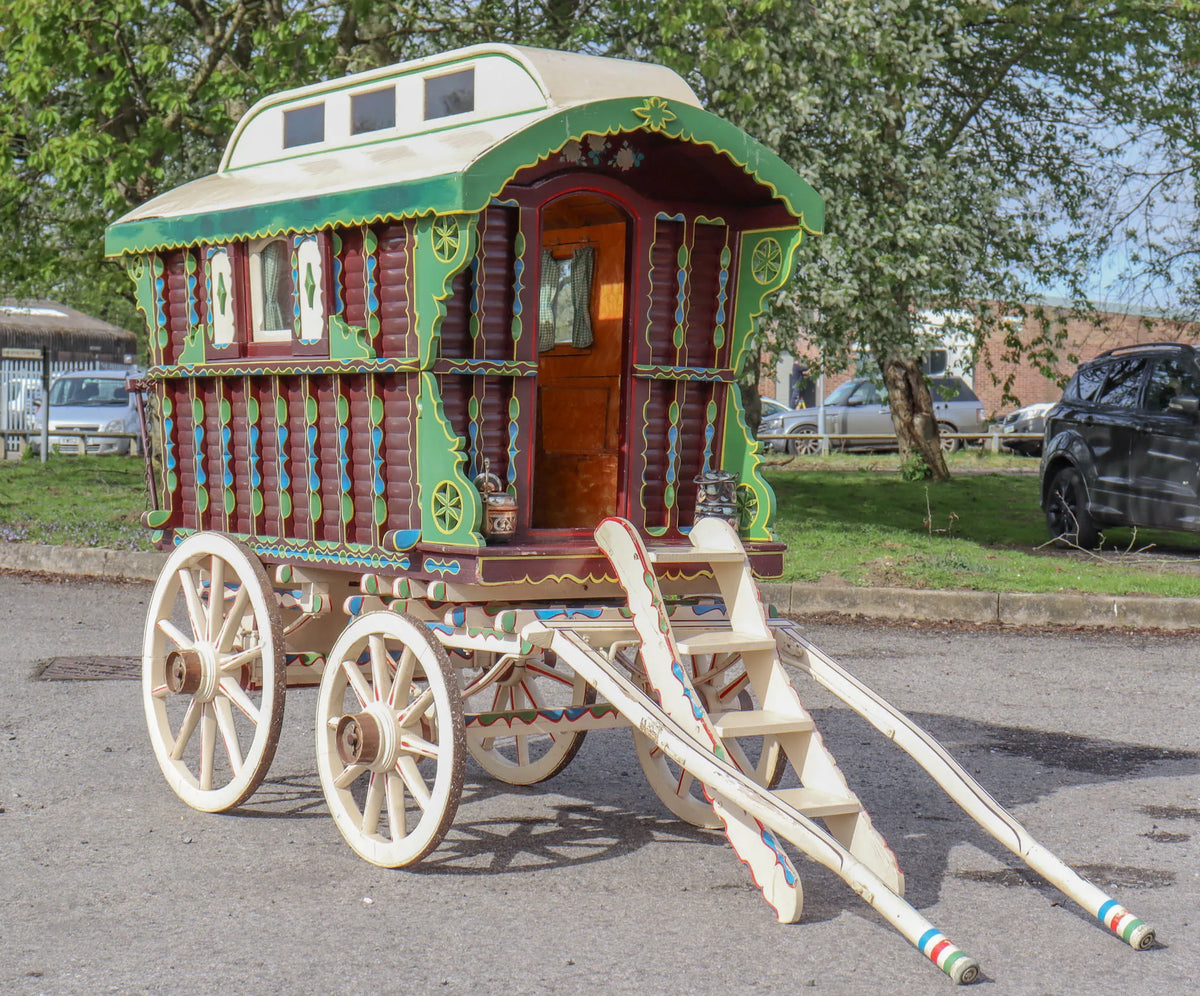 Travellers' caravan