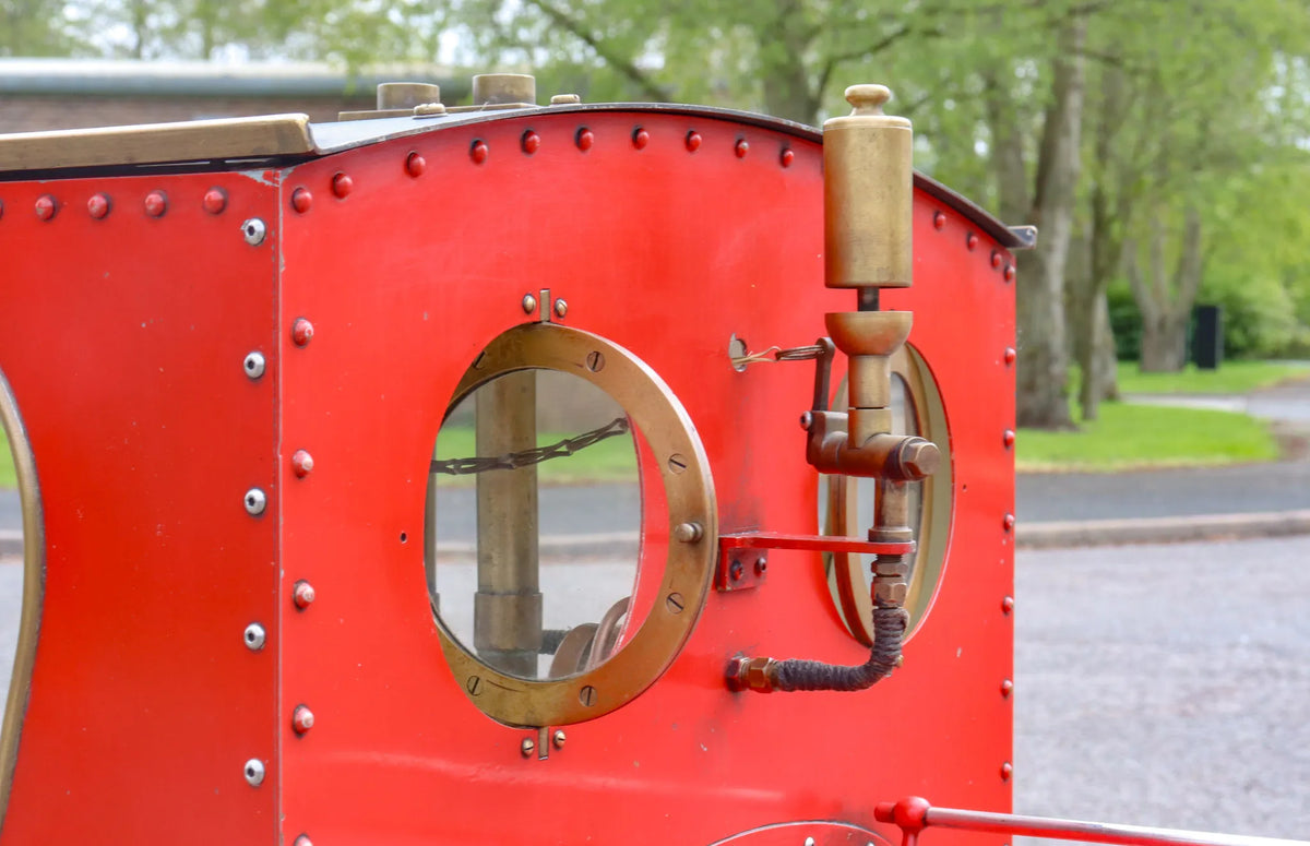 7 1/4 inch narrow gauge Hunslet 0-4-0ST