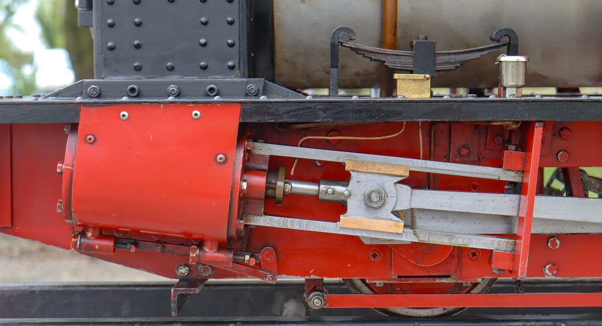 7 1/4 inch narrow gauge Hunslet 0-4-0ST
