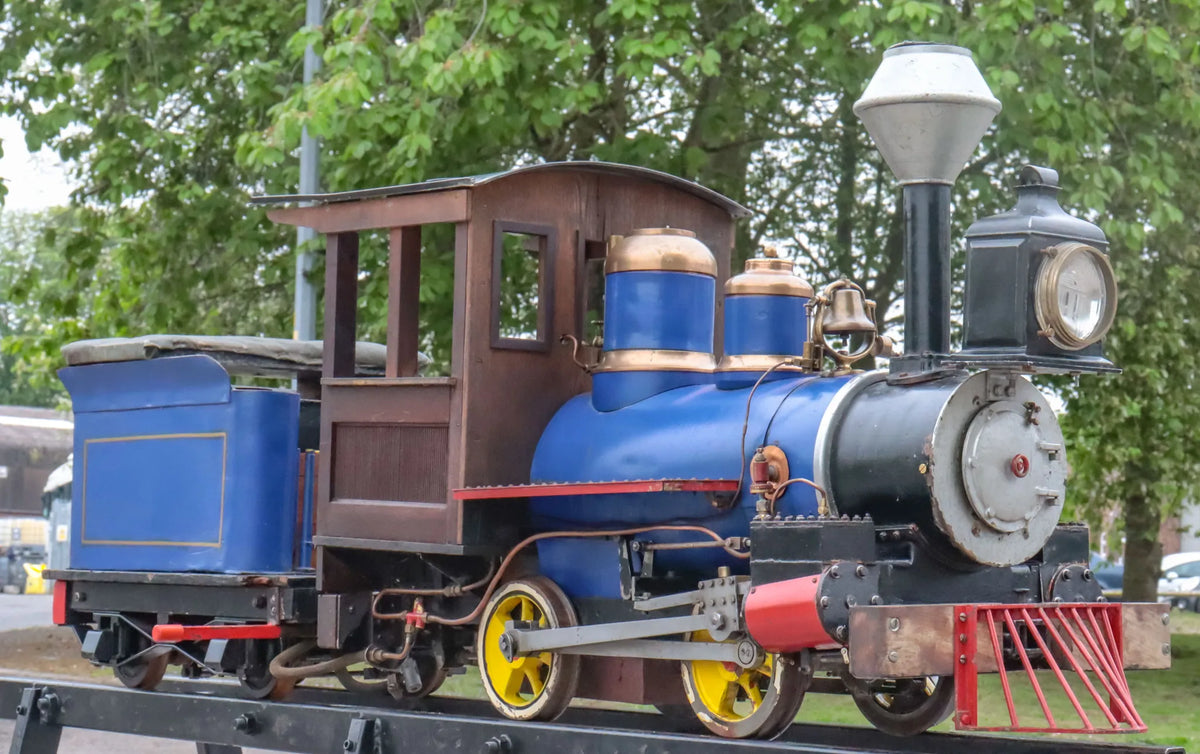 7 1/4 inch gauge "Marie Estelle" 0-4-0