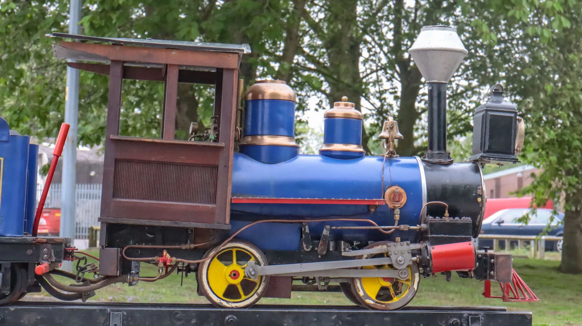 7 1/4 inch gauge "Marie Estelle" 0-4-0