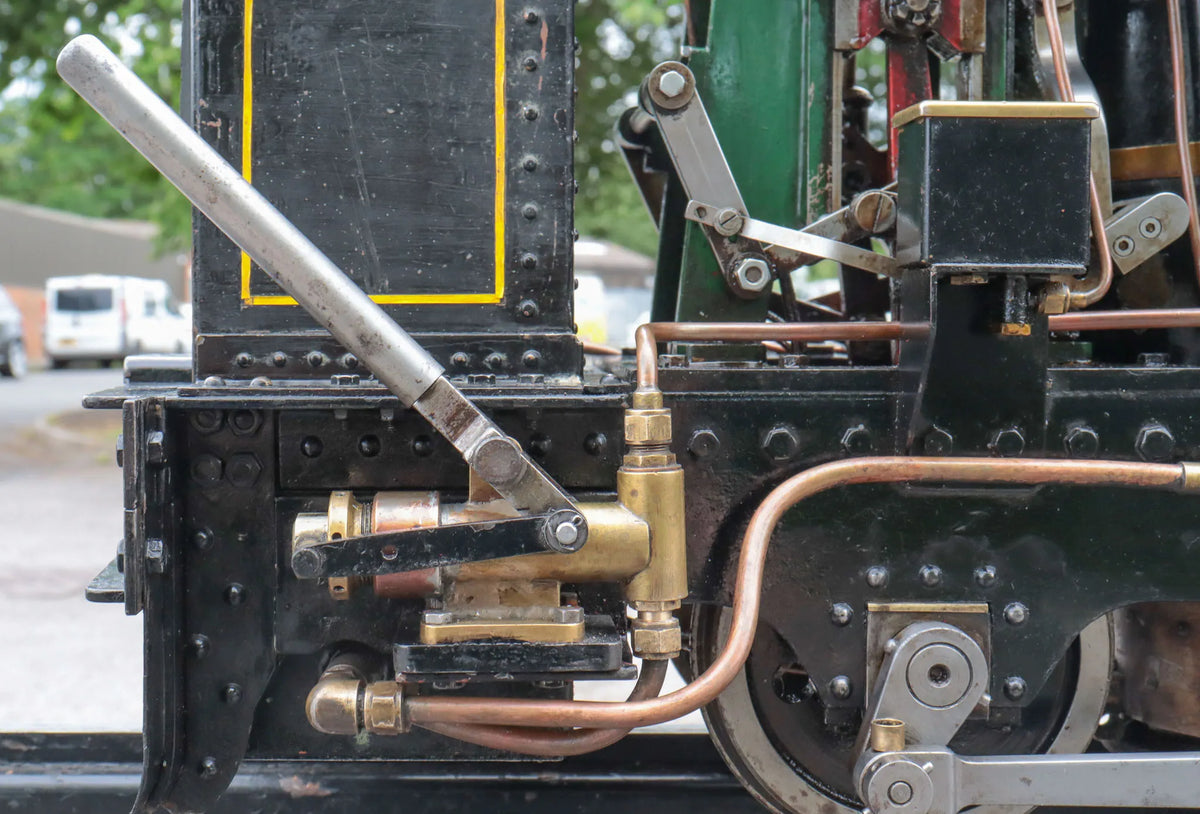 5 inch narrow gauge DeWinton 0-4-0VB