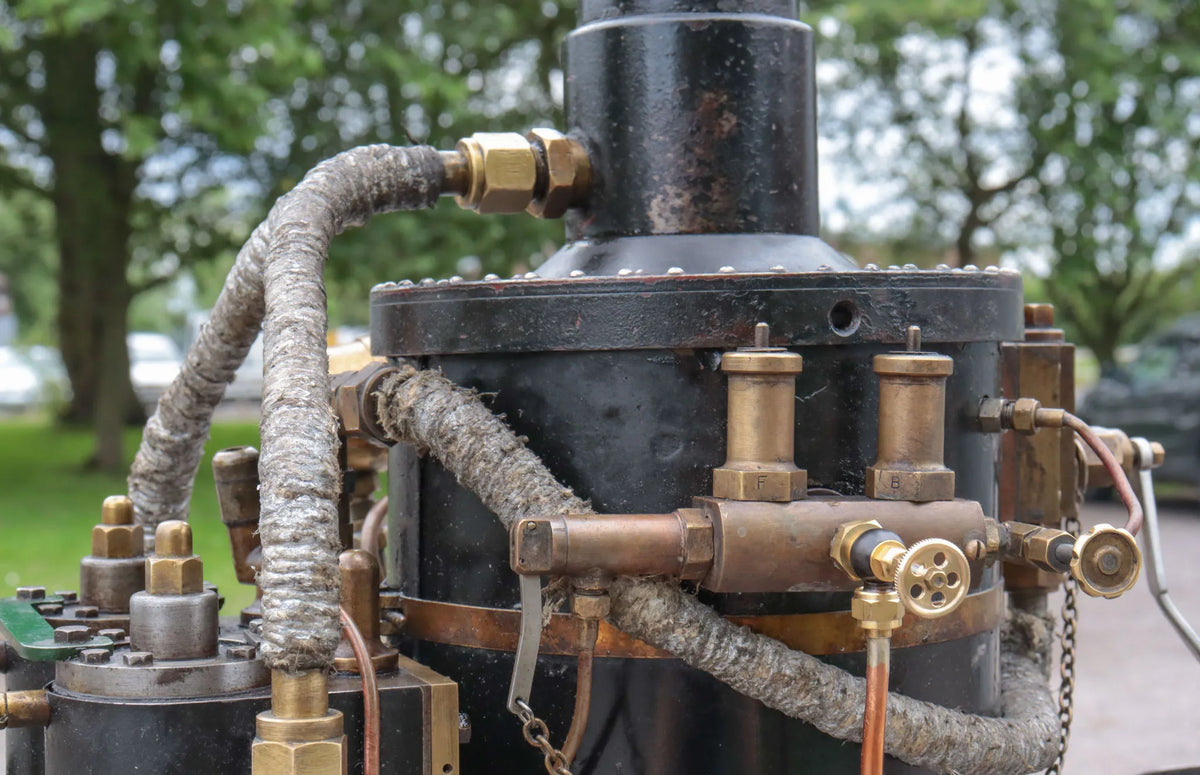 5 inch narrow gauge DeWinton 0-4-0VB