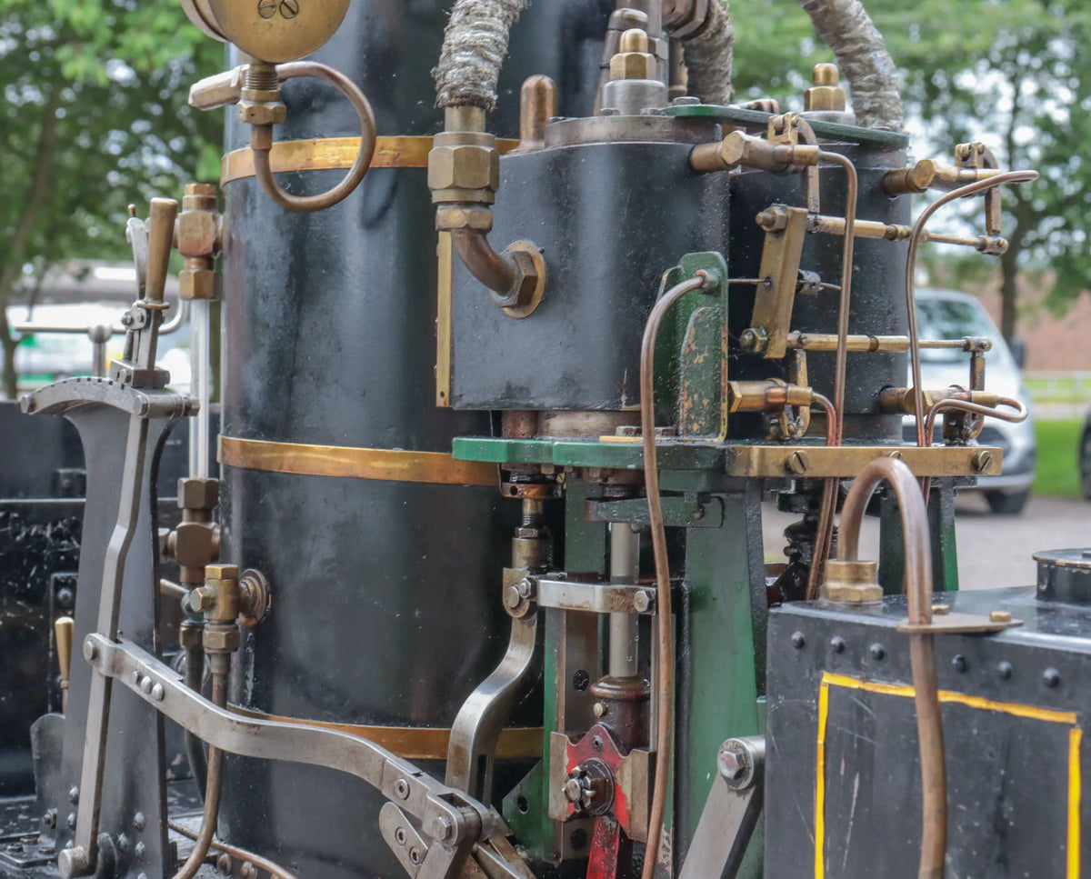5 inch narrow gauge DeWinton 0-4-0VB