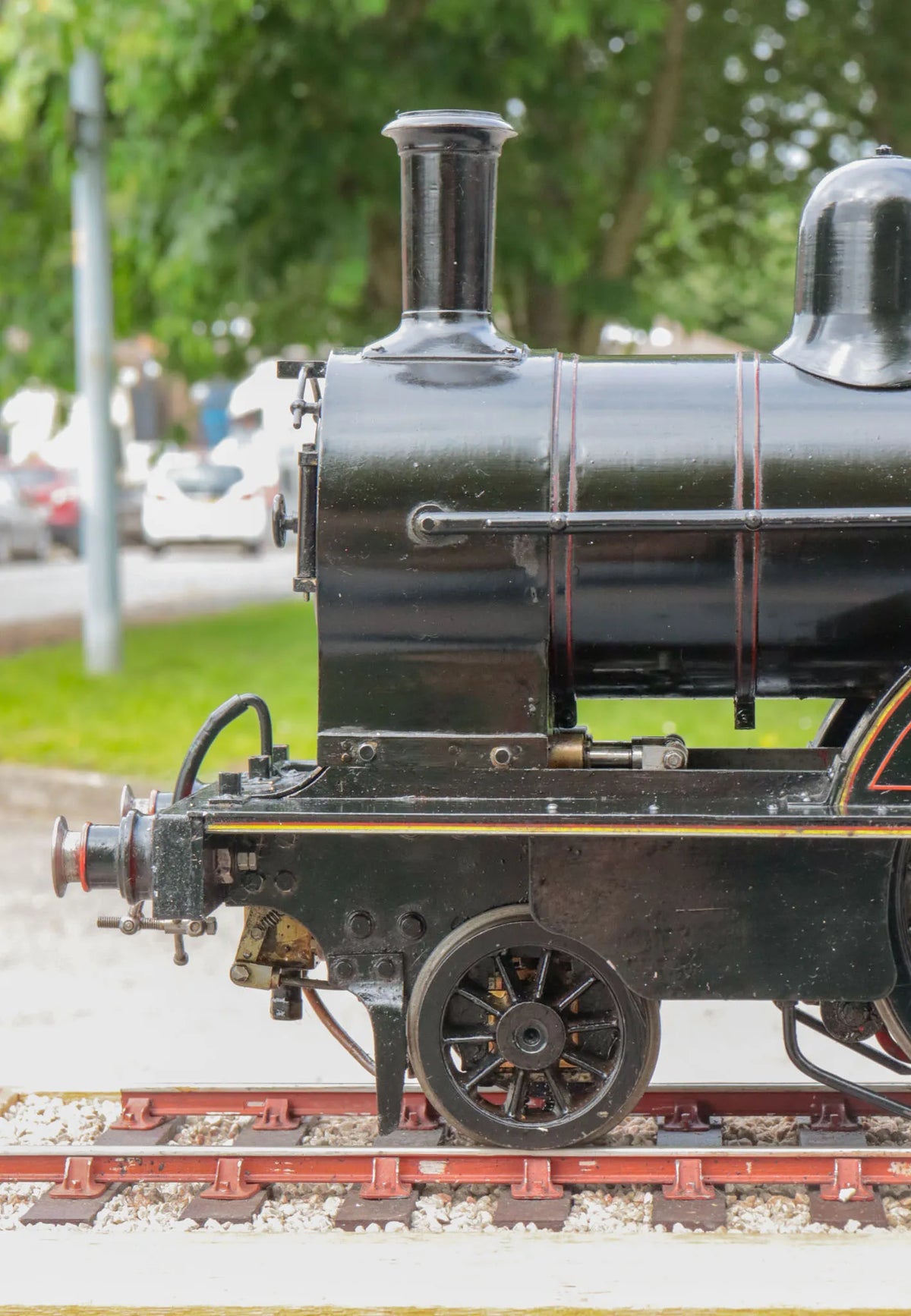 3 1/2 inch gauge LNWR Precedent 2-4-0